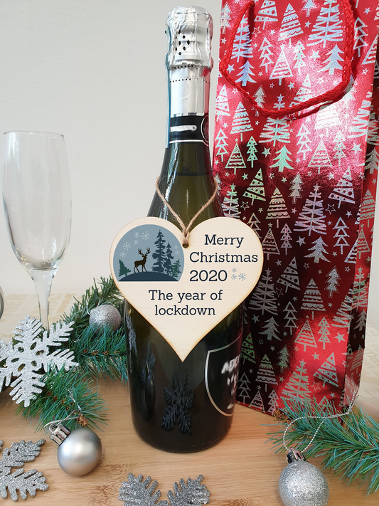 Handmade Wooden Hanging Heart Plaque Christmas Tree Bauble 2020 Year of Lockdown Family Celebration Stag Winter Snowglobe Design