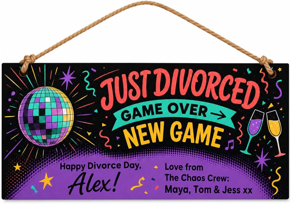 Just Divorced Disco gift set contents