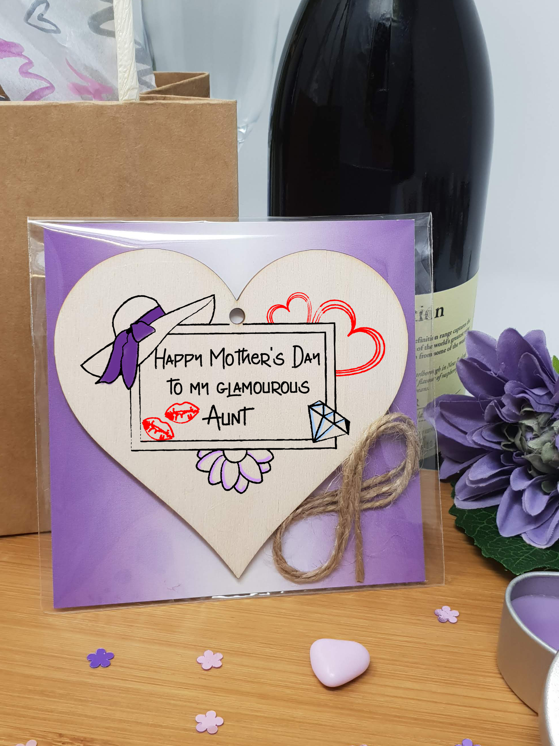 Handmade Wooden Hanging Heart Plaque Mother's Day Gift perfect for glamourous stylish Aunts special keepsake card alternative from niece nephew wall hanger for special auntie