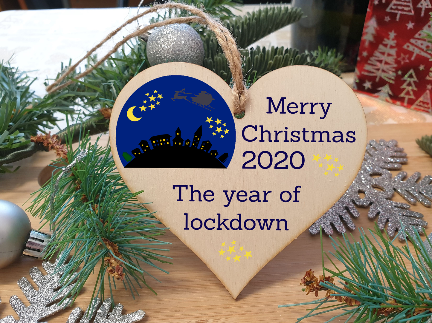 Handmade Wooden Hanging Heart Plaque Christmas Tree Bauble 2020 Year of Lockdown Family Celebration Winter Night Scene Snowglobe Design