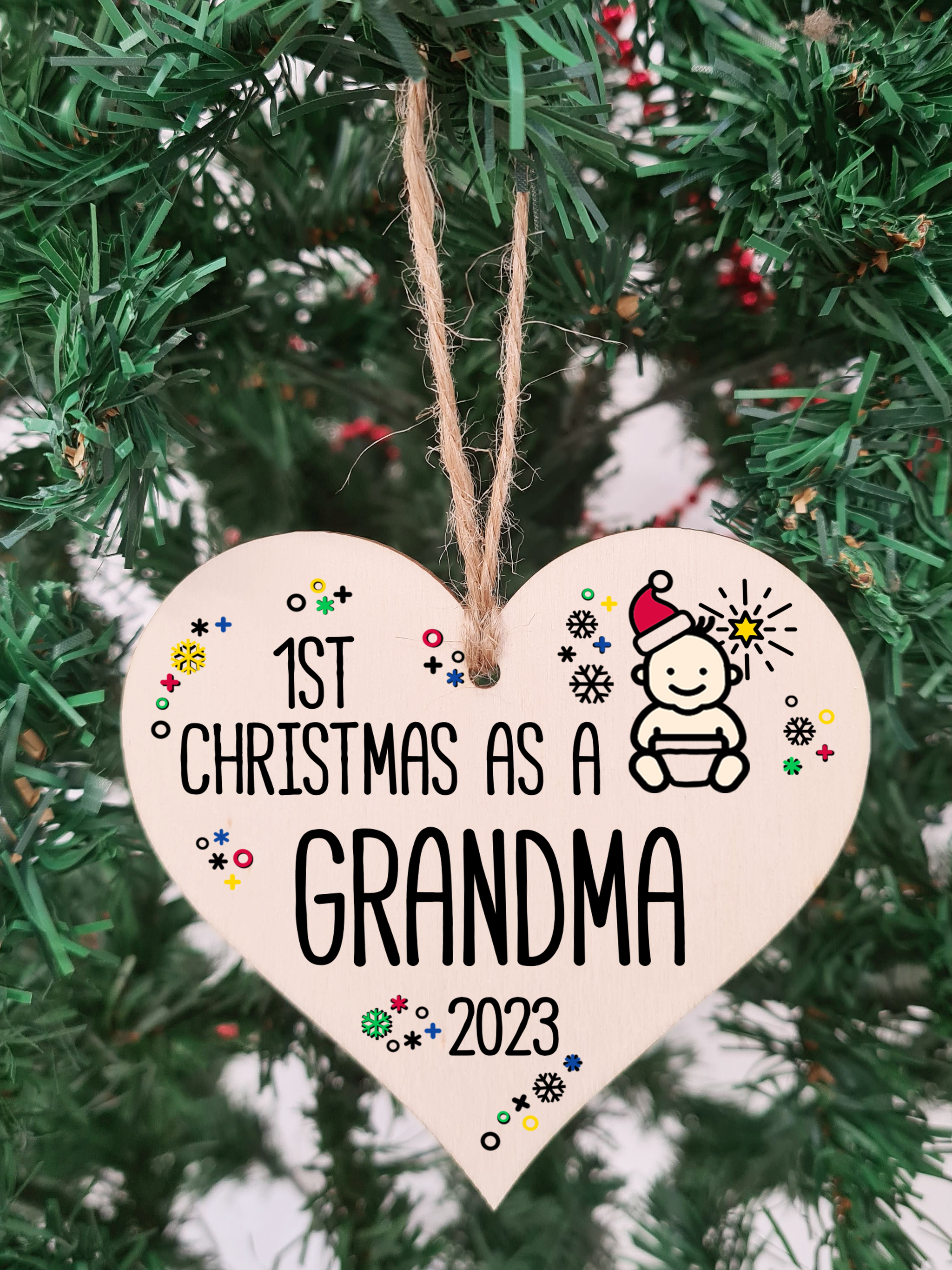 Handmade Wooden Christmas Hanging Heart Plaque Gift 1st Xmas as a Grandma new baby family celebration tree decoration present for family
