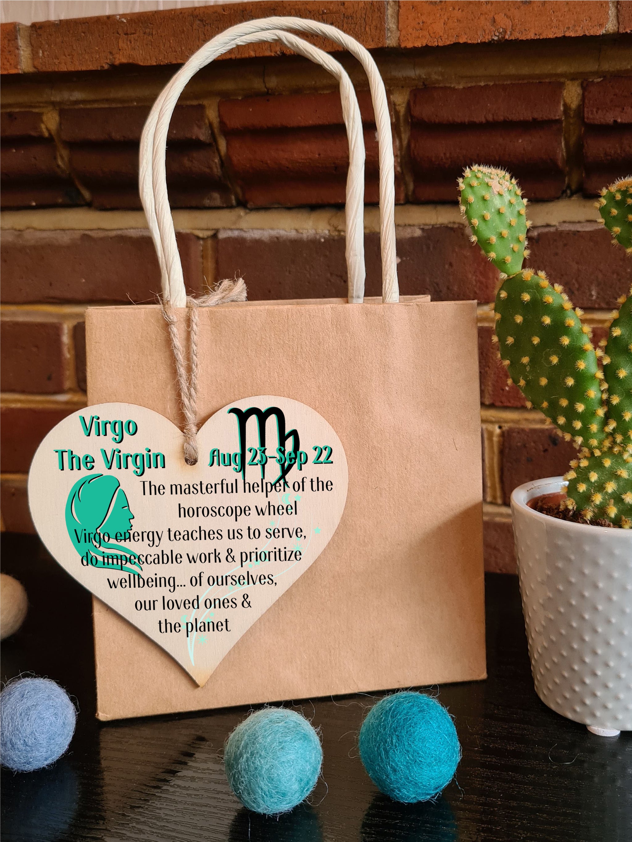 Handmade Wooden Hanging Heart Plaque Gift Signs of the Zodiac Virgo Astrological Star Sign Keepsake Card Alternative